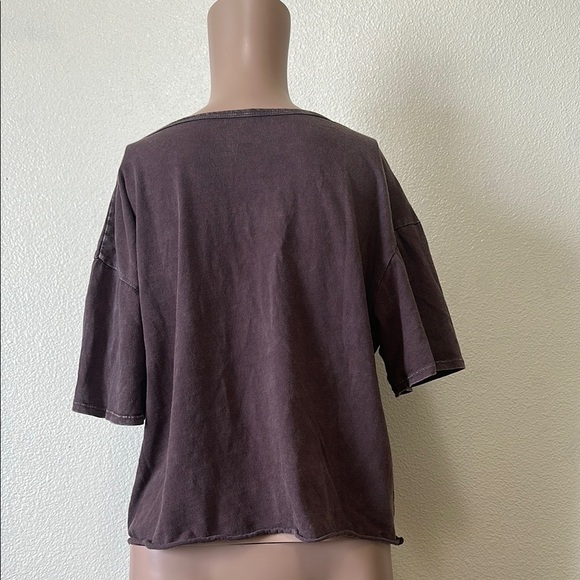 Caution to the wind- Brown Love Graphic Women's Top - Picture 4 of 4